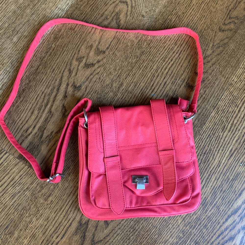 Cesca Crossbody